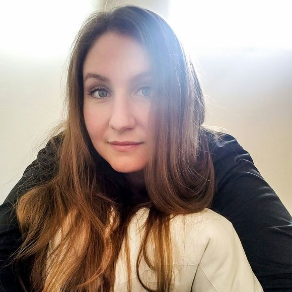 Meet your Posher, Brittany - Picture 1 of 1